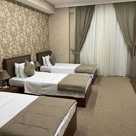 Guest Hotel Bakoe Buitenkant foto