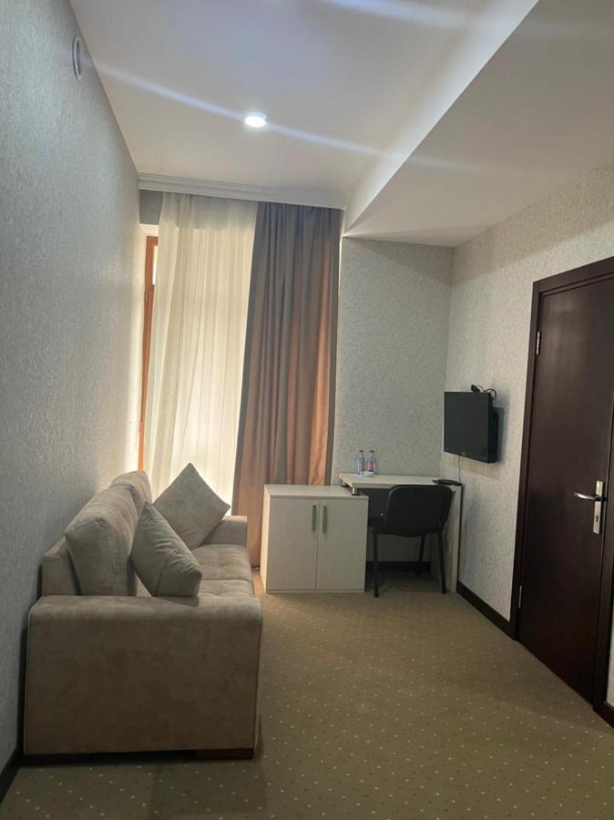 Guest Hotel Bakoe Buitenkant foto